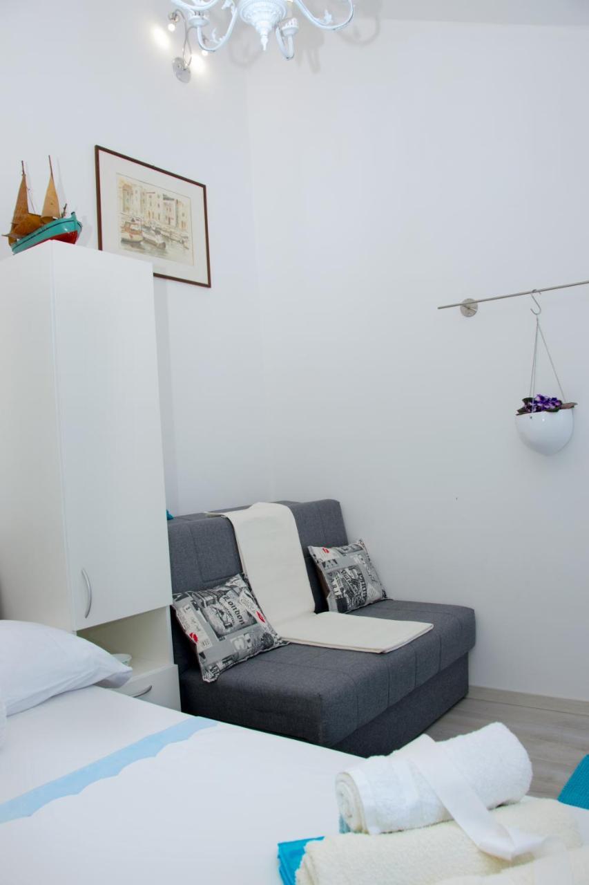 Apartmani Gloria Brodarica  Exterior photo